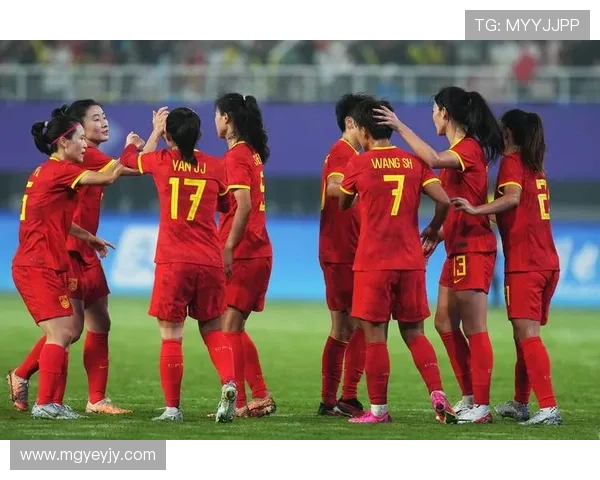中国女足历史性晋级世界杯四强 曹婷婷梅开二度助力球队再创辉煌 中国女足历史性晋级世界杯四强 曹婷婷梅开二度助力球队再创辉煌