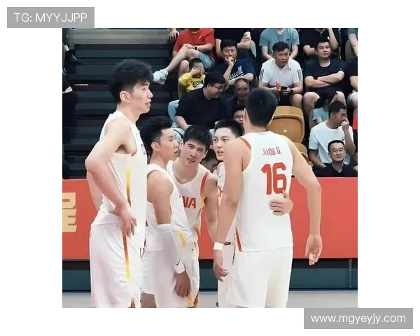 中国男篮冲击巴黎奥运资格赛激战在即 球迷期待队伍新突破 中国男篮冲击巴黎奥运资格赛激战在即 球迷期待队伍新突破