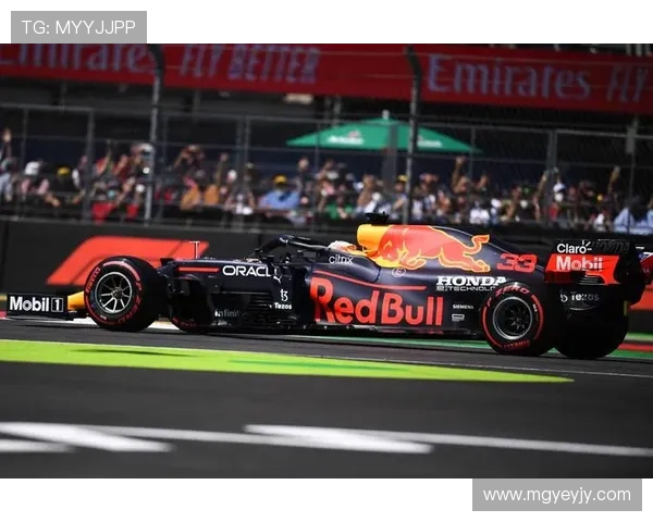F1赛季激战再起 红牛车队强势称霸新赛道挑战引关注 F1赛季激战再起 红牛车队强势称霸新赛道挑战引关注