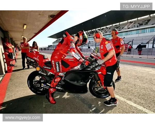 MotoGP赛季揭幕战激烈开赛 新星挑战老将争夺冠军荣耀 MotoGP赛季揭幕战激烈开赛 新星挑战老将争夺冠军荣耀