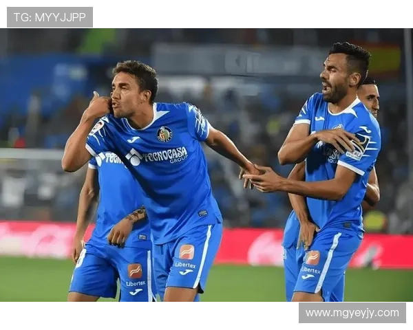 西甲联赛最新动态 巴萨皇马激战正酣 梅西回归可能性再度升温